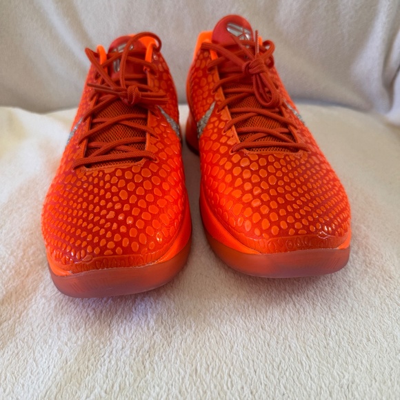 NIB Kobe 6 Protro Total Orange Men's Sneakers - Size 15 - Picture 6 of 9